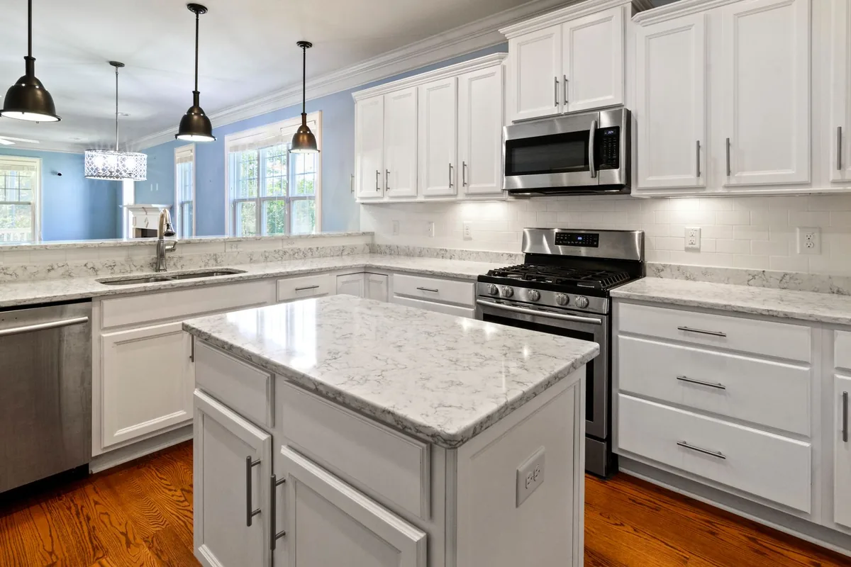 Filth & Squalor Cleanup in Brinckerhoff, NY